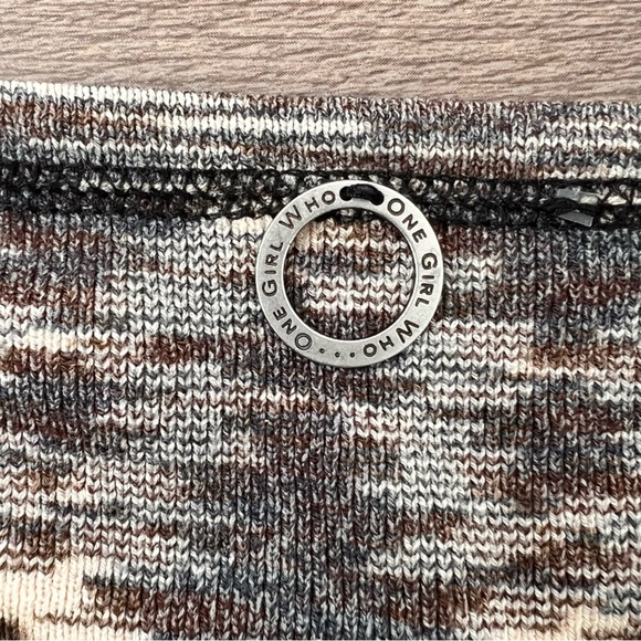 Anthropologie One Girl Who Front Zip Sweater Size Small - Picture 8 of 10